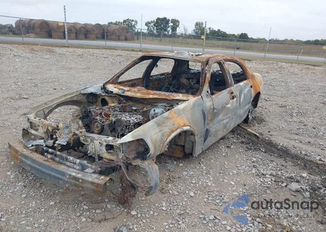 2007 Lincoln Town Car Signature z USA, uszkodzony, nr VIN 1LNHM81V97Y638335